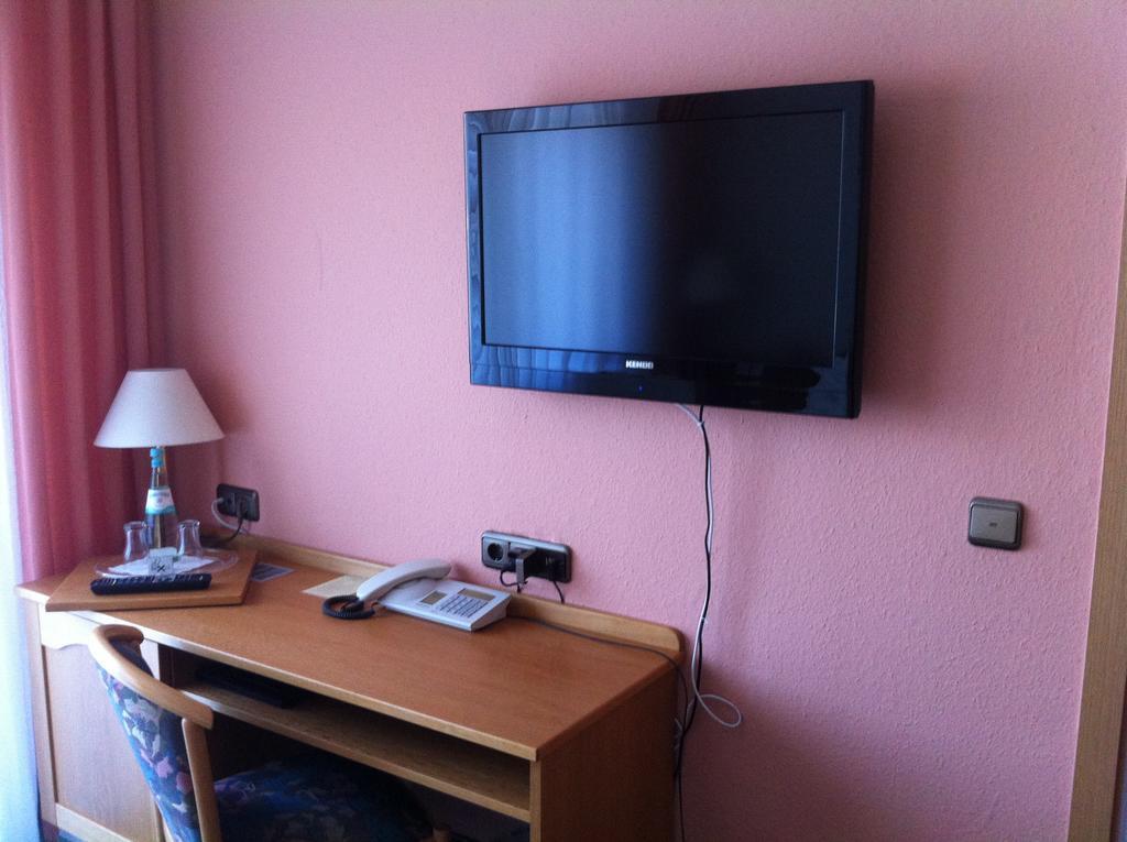 Knüllhotel Tann-Eck Knüllwald Habitación foto